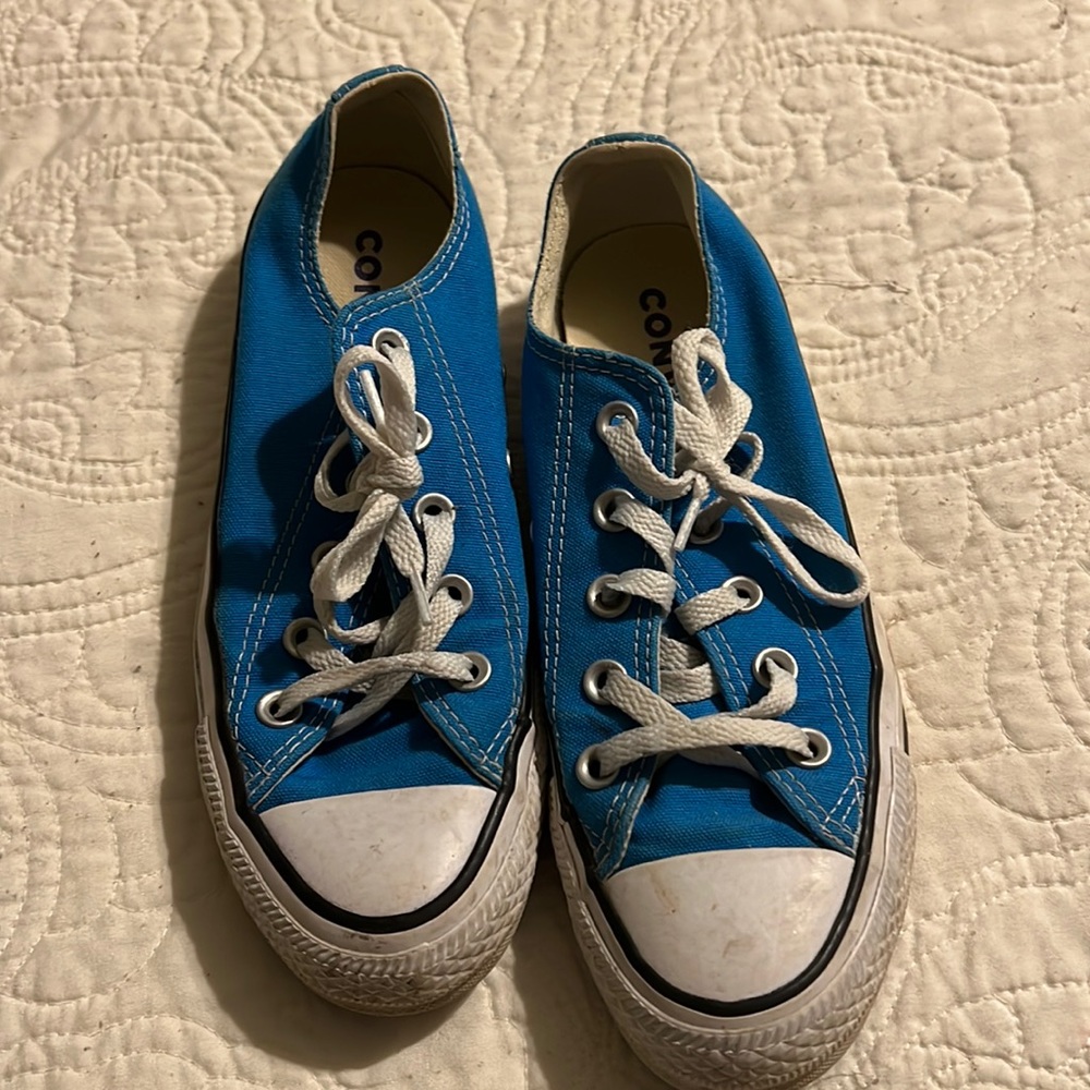 Converse shoe turquoise